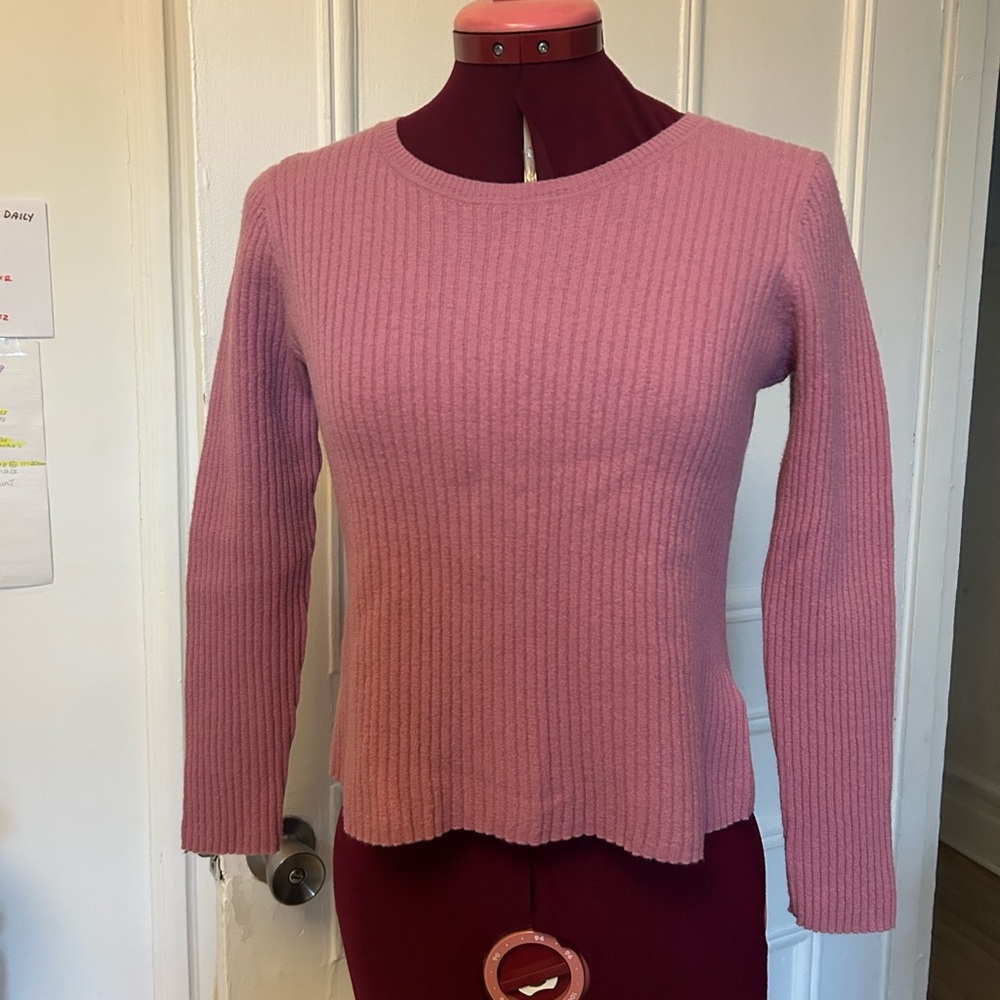 Vintage Pink Ribbed Wool Knit Sweater - Picture 2 of 5